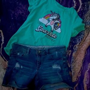 Casual shorts and unicorn top
